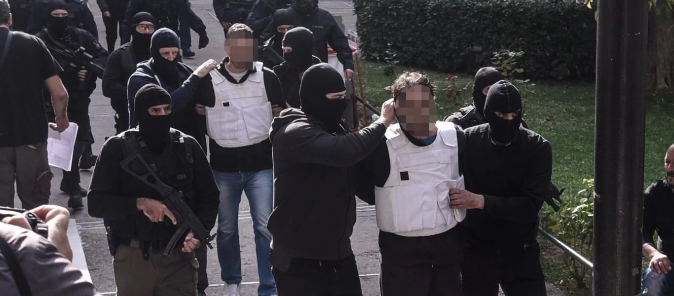 Επαναστατική Αυτοάμυνα: Ο προφυλακιστέος Β.Σταθόπουλος ξεσπά - «Δεν ήξερα καν την οργάνωση έμεινα μ@λ@κ@ς» (βίντεο)